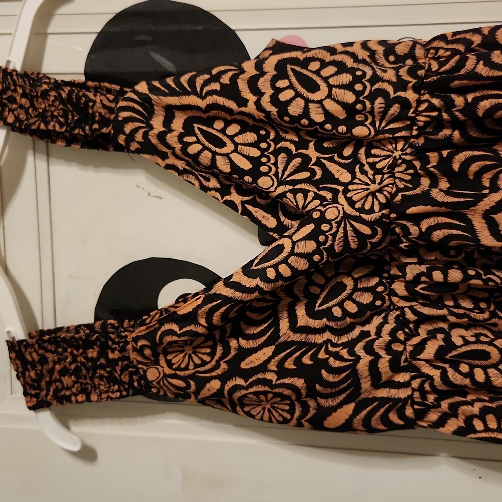 Pattern Dress - Picture 3 of 5